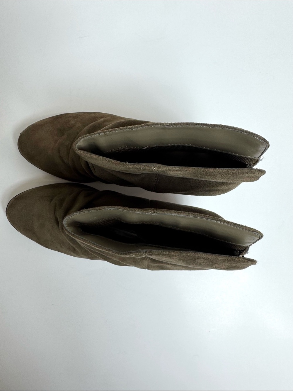 Diba Brown Suede Slouch Bootie Chunky Heel Almond Toe Women's 8.5 Fall - Picture 7 of 12